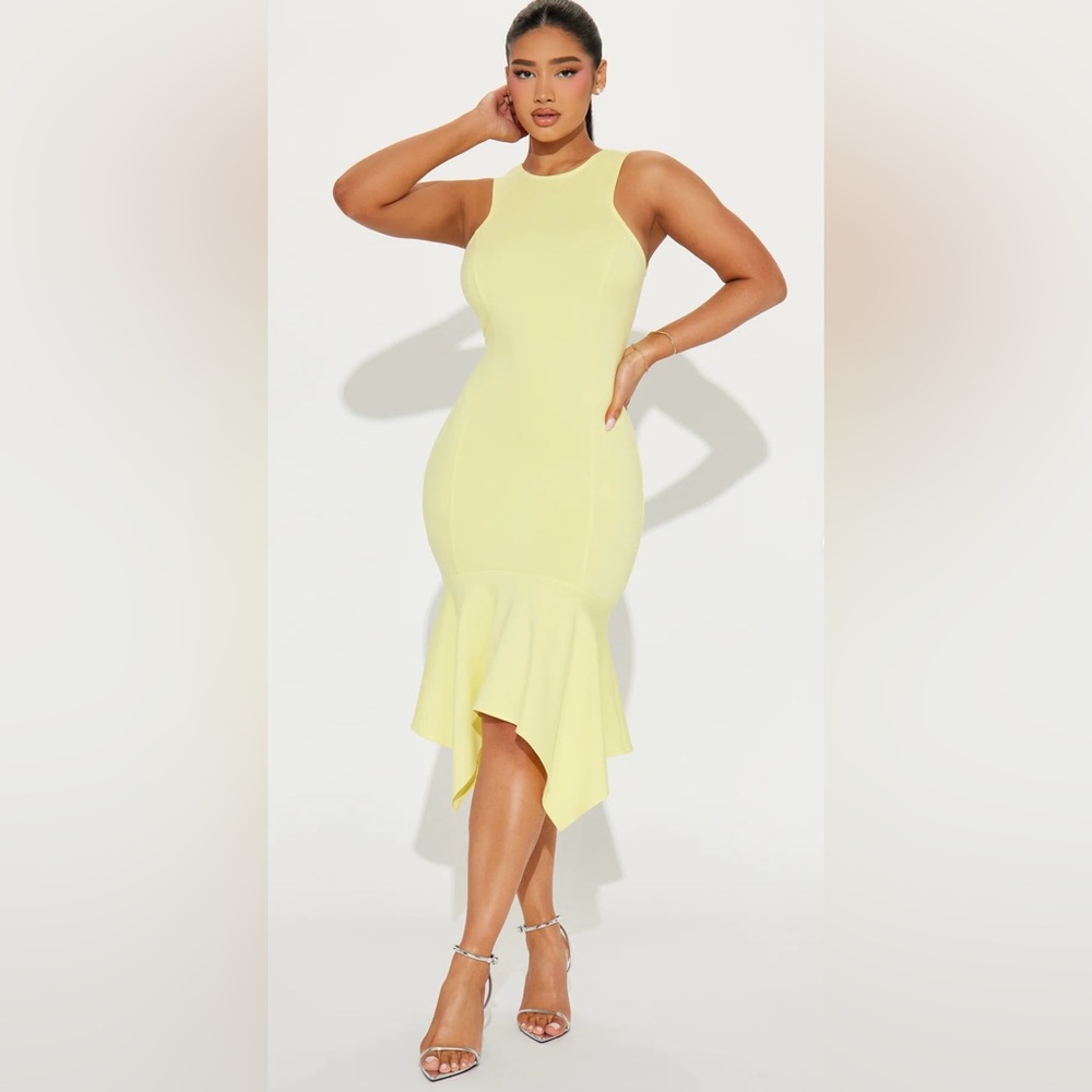 Elegant Yellow Ruffle Hem Dress